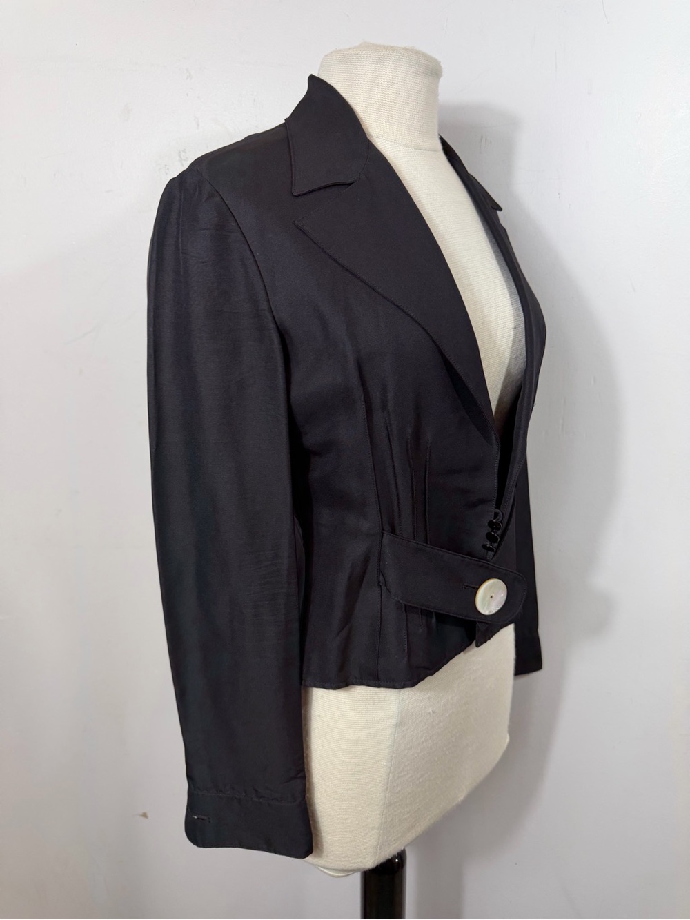 Vintage Valentino Boutique Black Silk Cropped Blazer Jacket Italy US Small - Picture 5 of 13